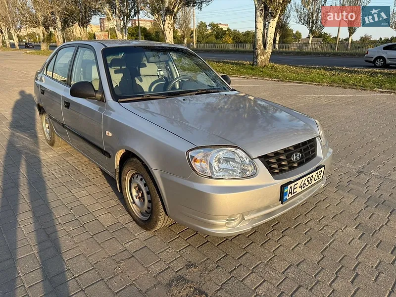 Hyundai Accent 2005