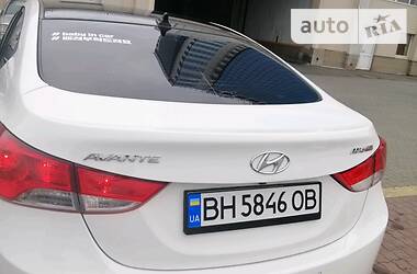 Седан Hyundai Avante 2012 в Одесі