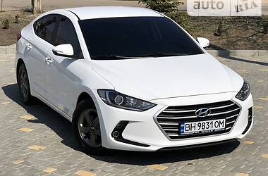 Седан Hyundai Avante 2016 в Одессе