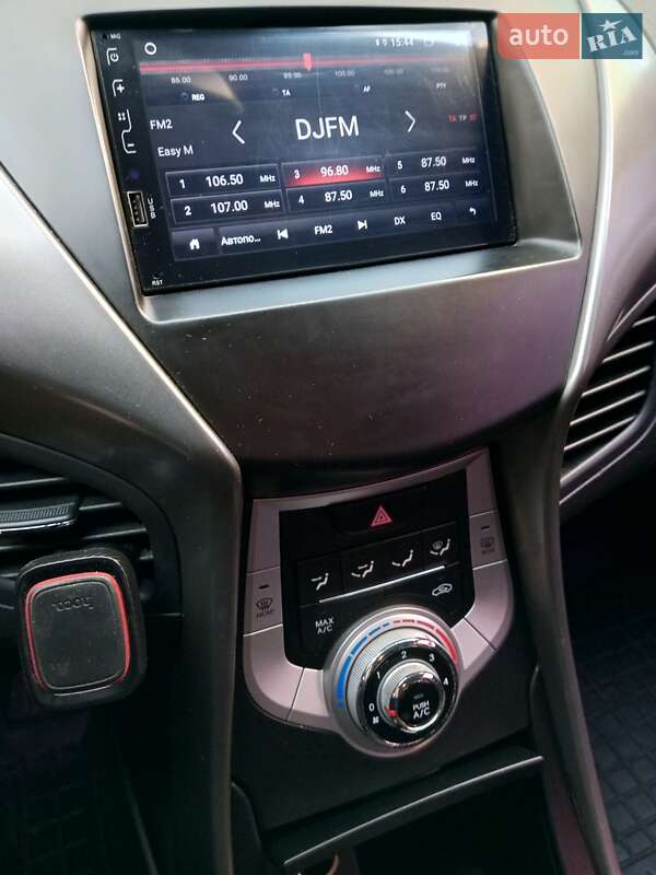 Седан Hyundai Avante 2011 в Києві