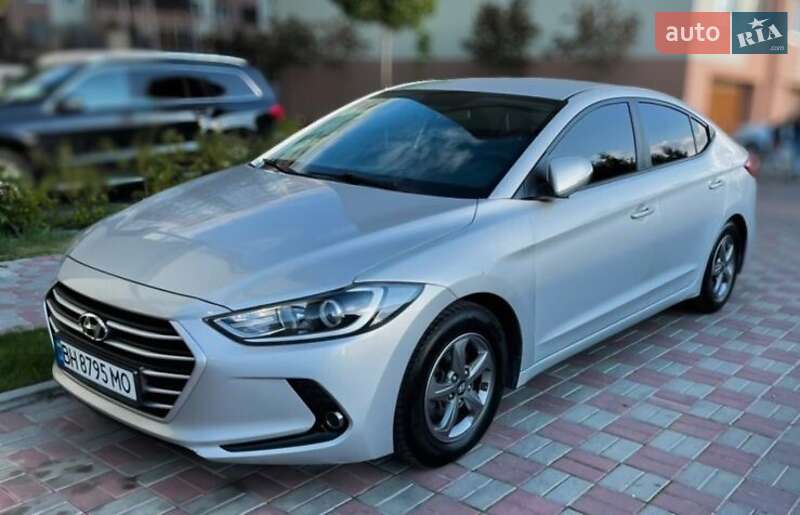 Hyundai Avante 2017