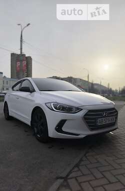 Седан Hyundai Avante 2017 в Вінниці