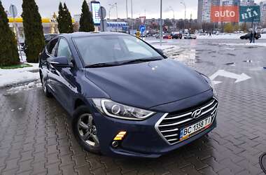 Седан Hyundai Avante 2015 в Києві