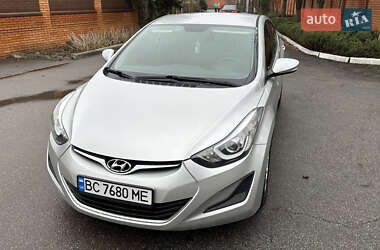 Седан Hyundai Avante 2014 в Софіївській Борщагівці