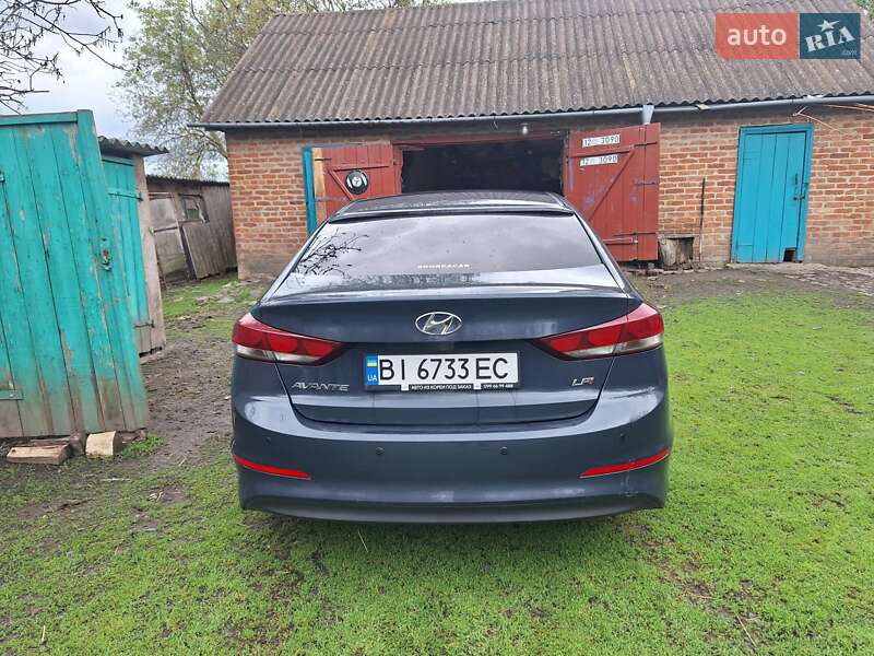 Седан Hyundai Avante 2016 в Зіньківі