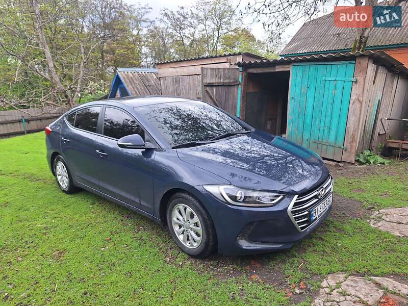 Седан Hyundai Avante 2016 в Зіньківі