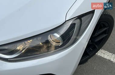 Седан Hyundai Avante 2016 в 