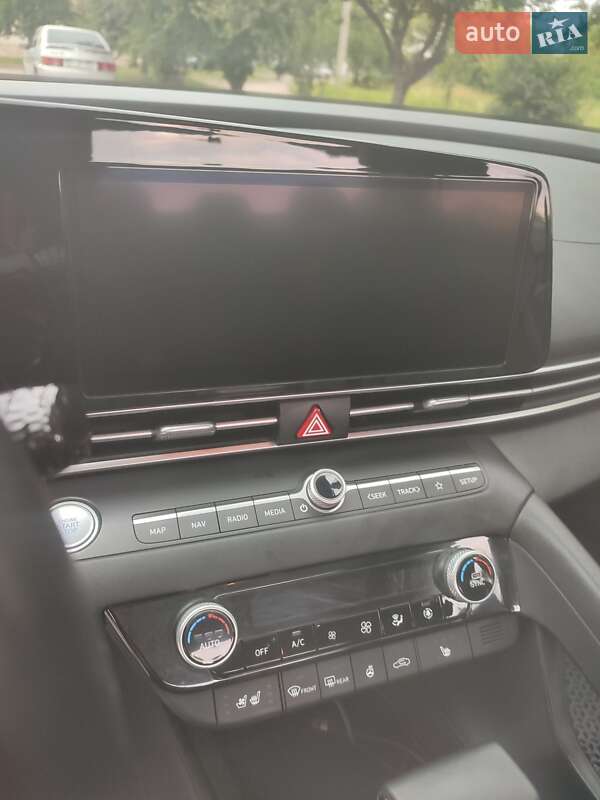 Седан Hyundai Avante 2021 в Овруче