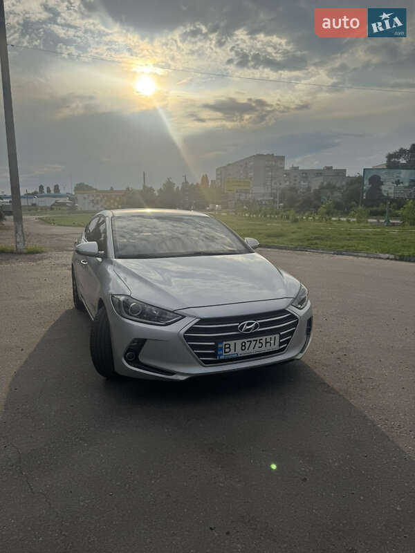 Hyundai Avante 2016