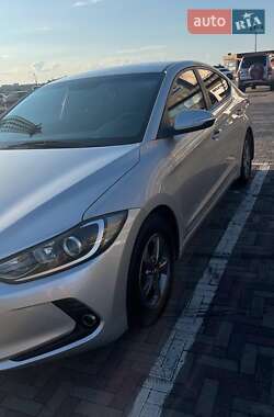 Седан Hyundai Avante 2016 в 