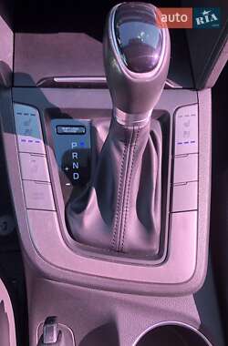 Седан Hyundai Avante 2017 в 