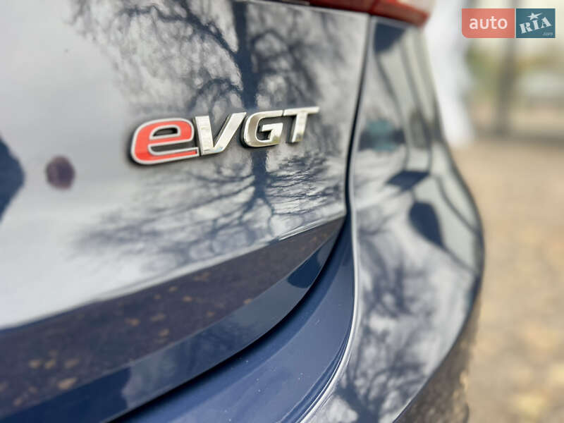 Седан Hyundai Avante 2015 в Києві