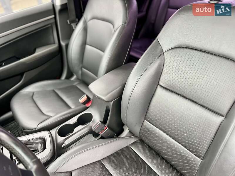 Седан Hyundai Avante 2015 в Каменке фото 31 Седан Hyundai Avante 2015 в Каменке