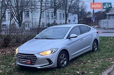 Седан Hyundai Avante 2016 в Киеве
