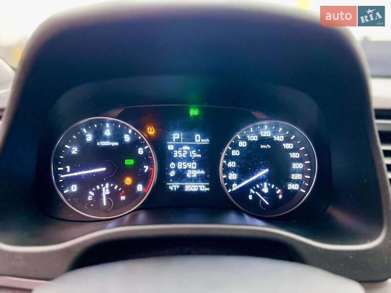 Седан Hyundai Avante 2015 в Києві фото 23 Седан Hyundai Avante 2015 в Києві