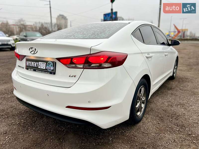 Седан Hyundai Avante 2015 в Києві фото 28 Седан Hyundai Avante 2015 в Києві