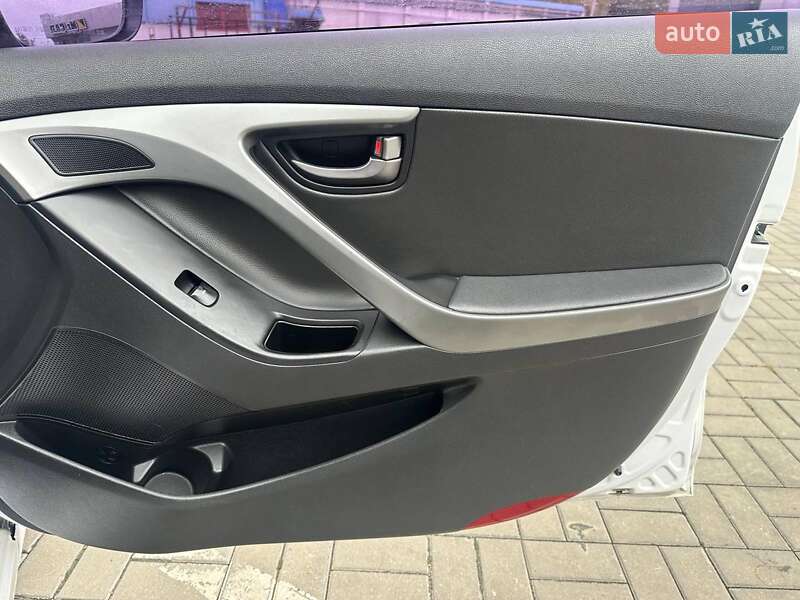 Седан Hyundai Avante 2014 в Одесі фото 20 Седан Hyundai Avante 2014 в Одесі