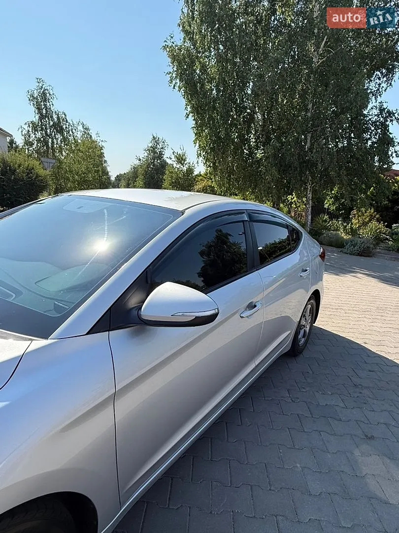 2015 Hyundai Avante - мініатюра 10