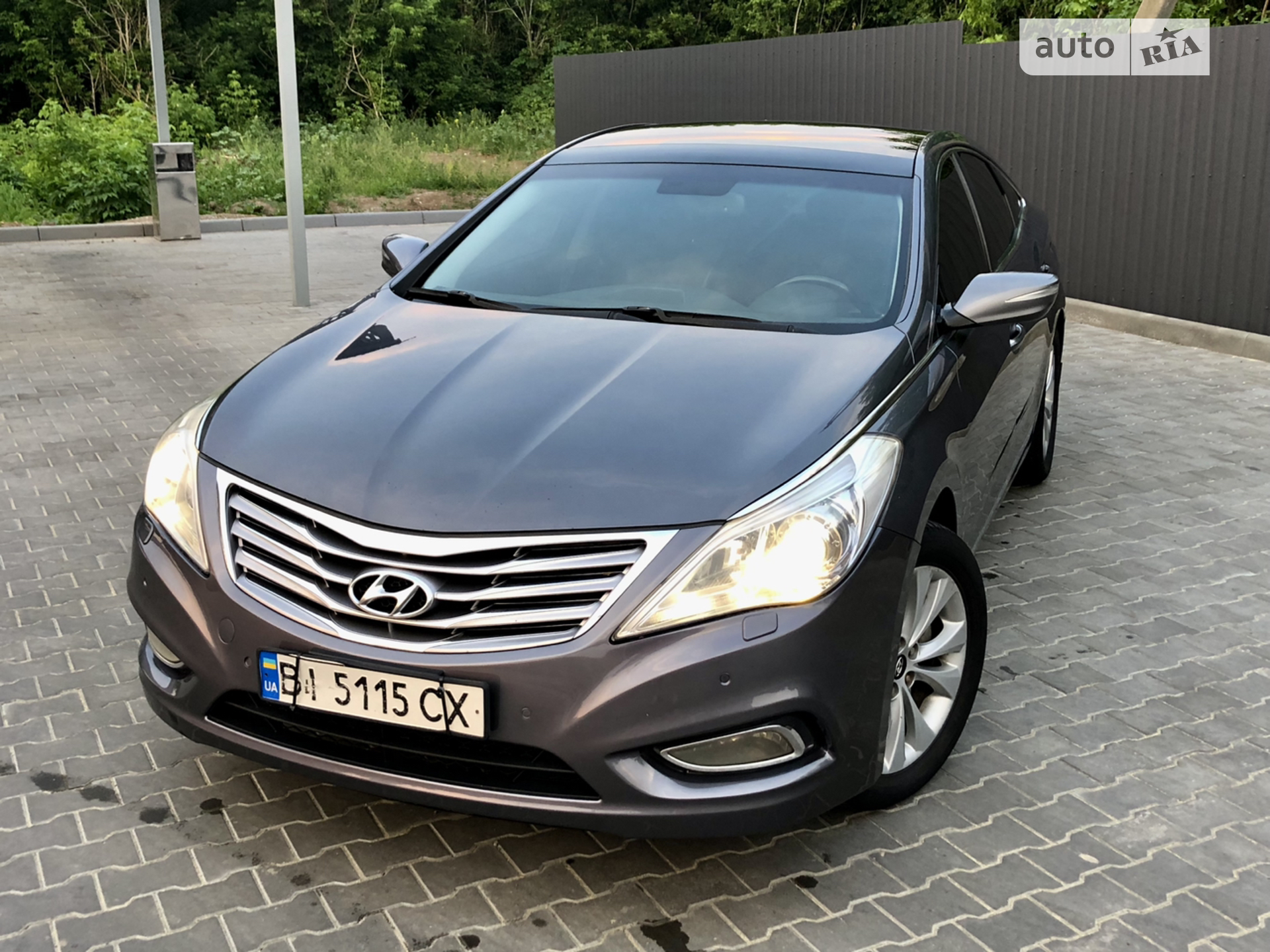 2011 Hyundai Azera - мініатюра 2