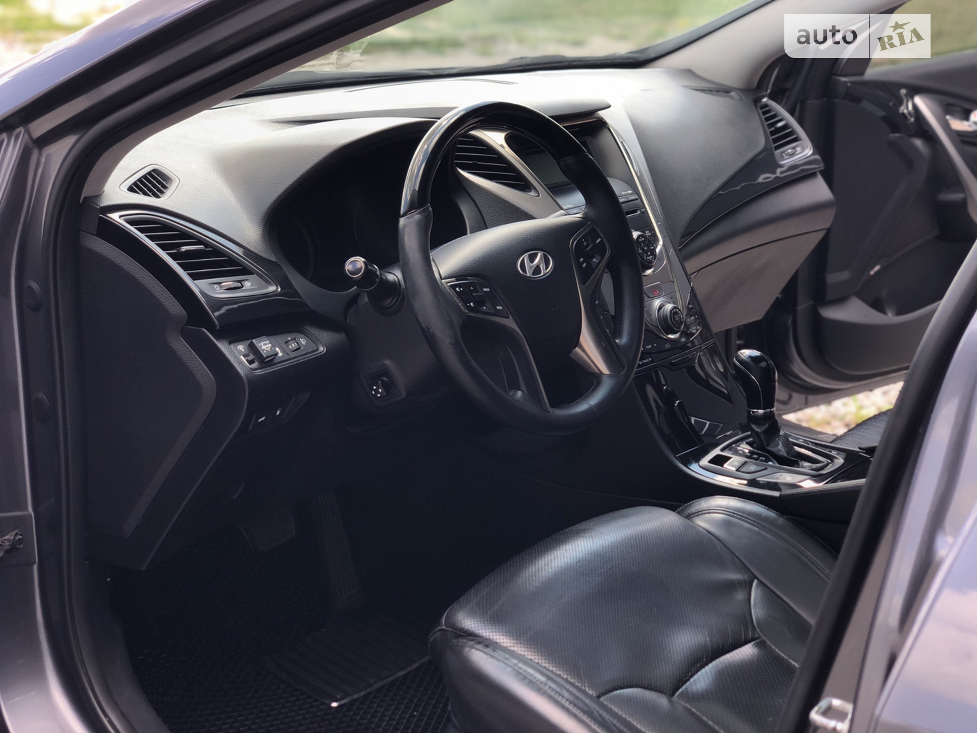2011 Hyundai Azera - мініатюра 32