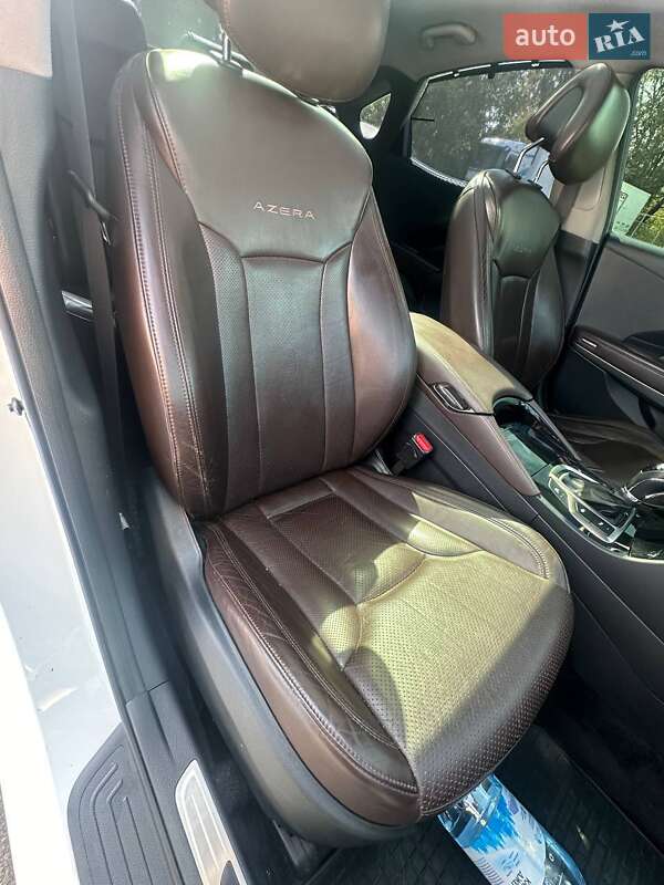 Седан Hyundai Azera 2012 в Києві