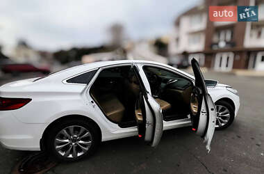 Седан Hyundai Azera 2011 в 