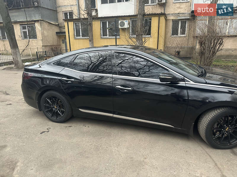 Седан Hyundai Azera 2012 в Одесі