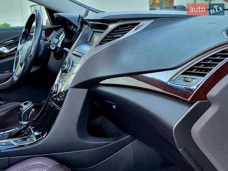 Седан Hyundai Azera 2011 в Одесі