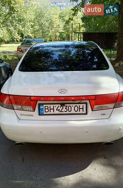 Седан Hyundai Azera 2008 в Черкассах