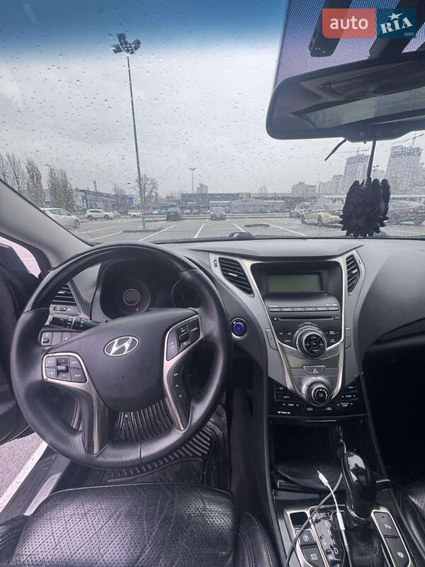 Седан Hyundai Azera 2011 в Києві фото 7 Седан Hyundai Azera 2011 в Києві