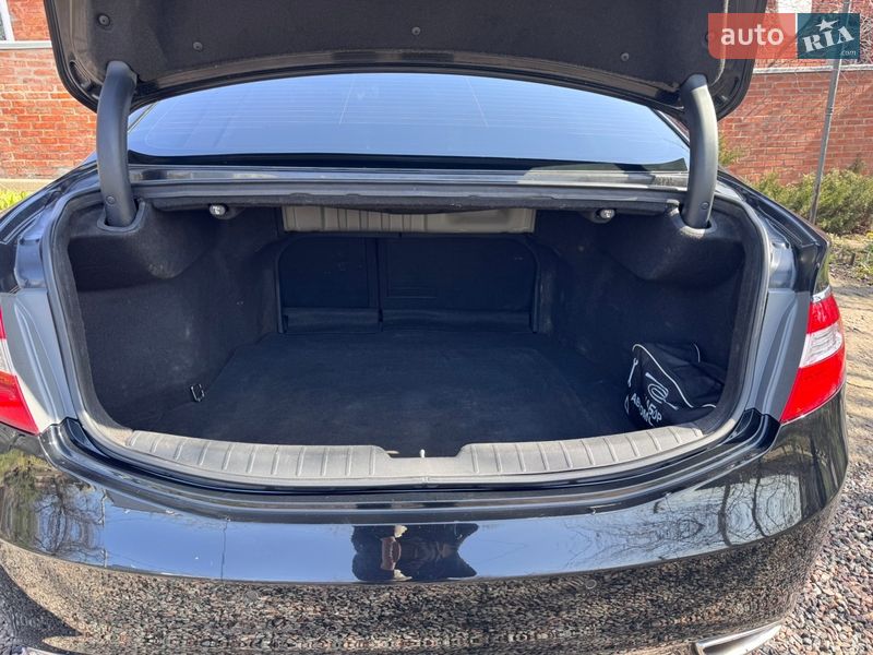 Седан Hyundai Azera 2012 в Харькове