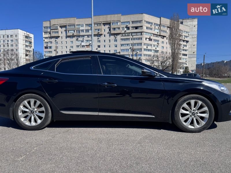 Седан Hyundai Azera 2012 в Харькове