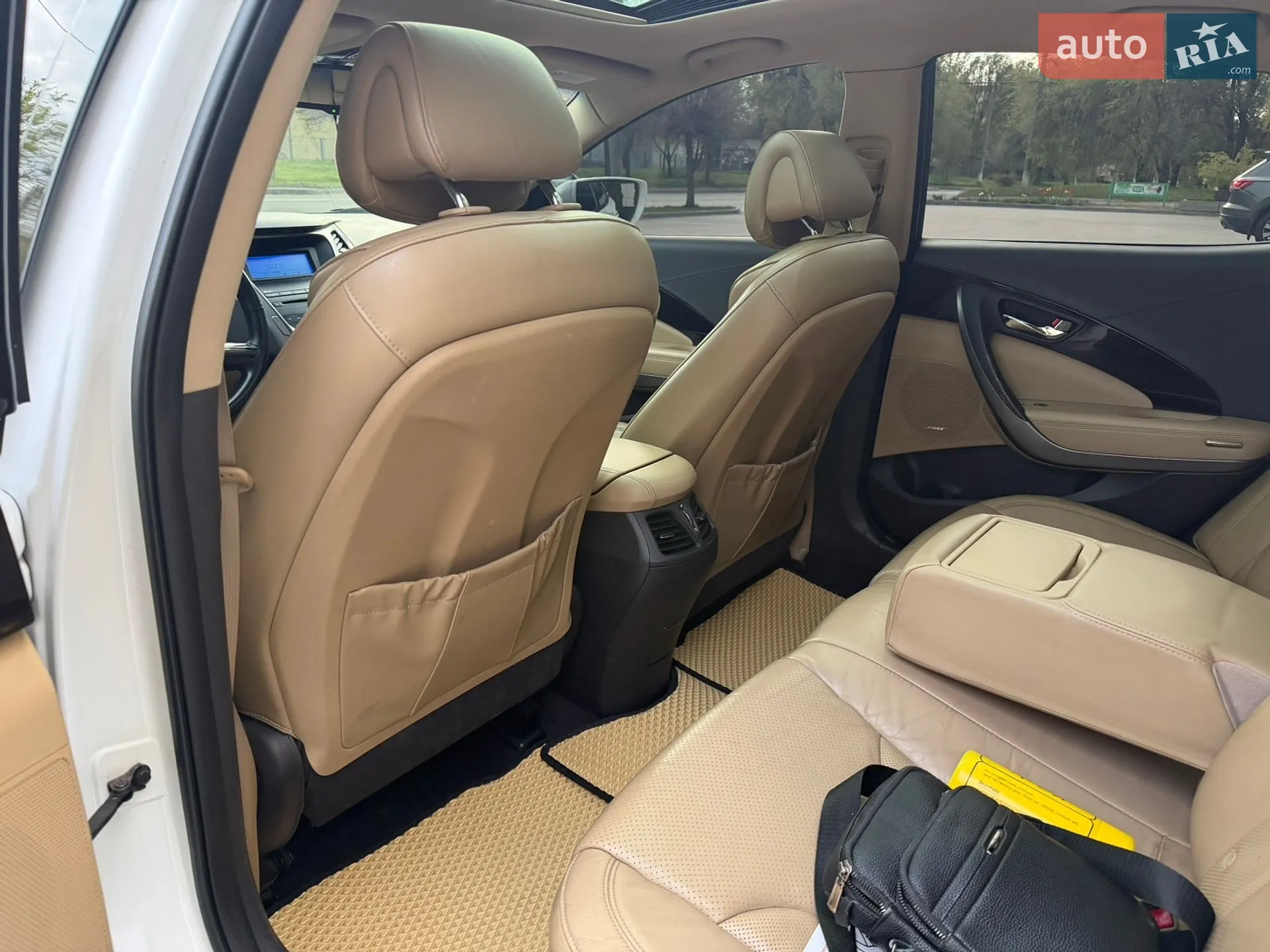 2011 Hyundai Azera - мініатюра 31
