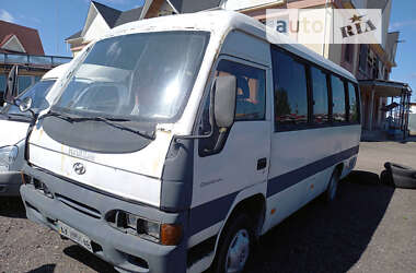 Приміський автобус Hyundai Chorus 2000 в Черкасах