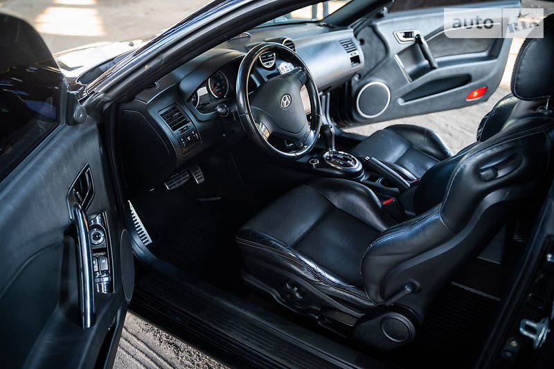 Купе Hyundai Coupe 2008 в Виннице