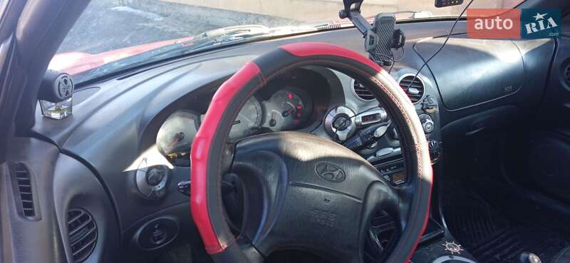 Купе Hyundai Coupe 2000 в Луцьку