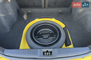 Купе Hyundai Coupe 2006 в 