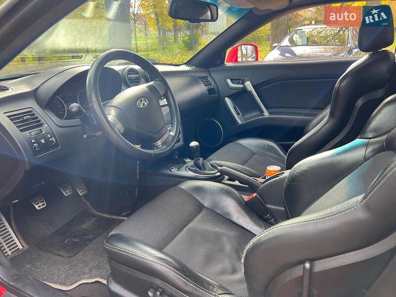Купе Hyundai Coupe 2008 в Киеве фото 10 Купе Hyundai Coupe 2008 в Киеве