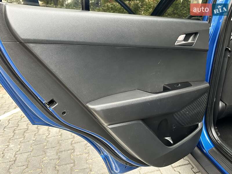 Позашляховик / Кросовер Hyundai Creta 2016 в Броварах фото 54 Позашляховик / Кросовер Hyundai Creta 2016 в Броварах