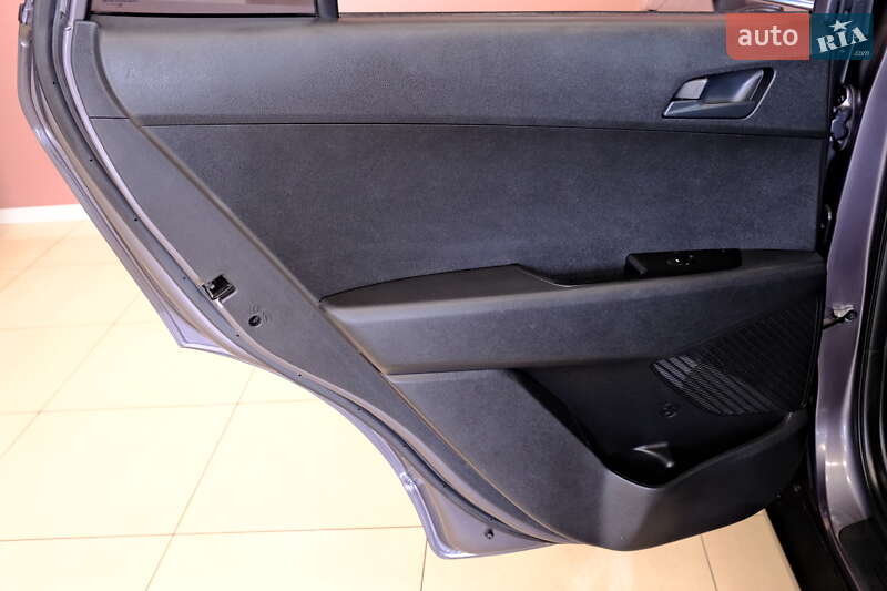 Внедорожник / Кроссовер Hyundai Creta 2019 в Одессе фото 32 Внедорожник / Кроссовер Hyundai Creta 2019 в Одессе