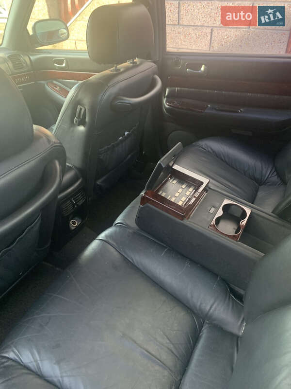 Седан Hyundai Dynasty 1998 в Тячеве