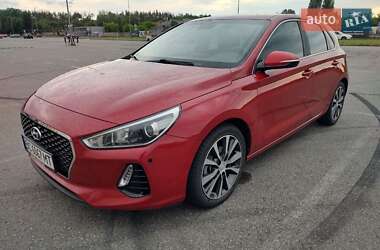 Хэтчбек Hyundai Elantra GT 2017 в Киеве