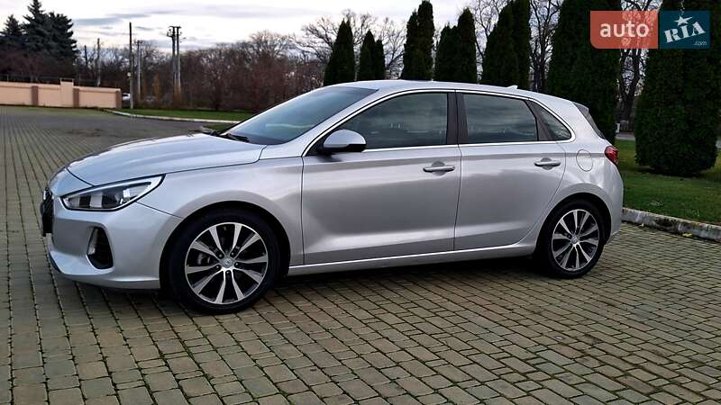 Хетчбек Hyundai Elantra GT 2017 в Одесі