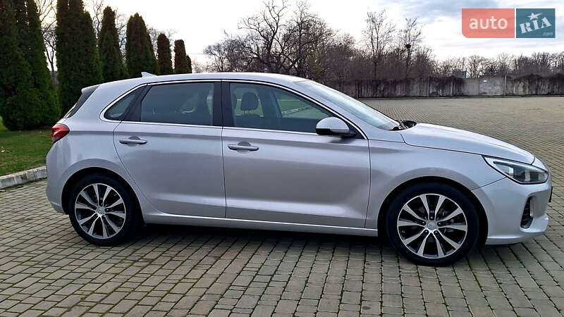 Хетчбек Hyundai Elantra GT 2017 в Одесі