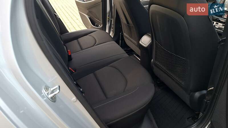 Хетчбек Hyundai Elantra GT 2017 в Одесі
