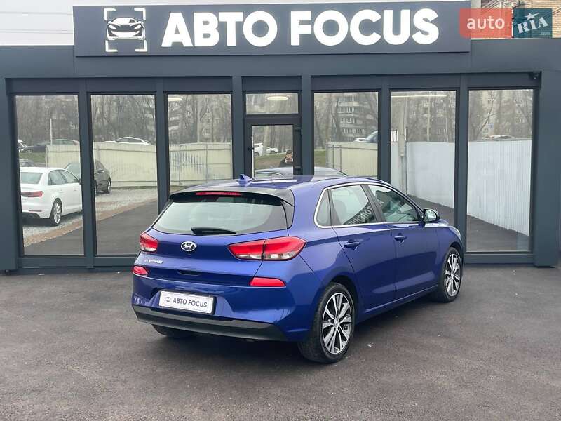 Хэтчбек Hyundai Elantra GT 2019 в Киеве