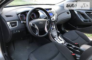 Седан Hyundai Elantra 2013 в Харькове