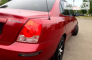 Седан Hyundai Elantra 2004 в Николаеве