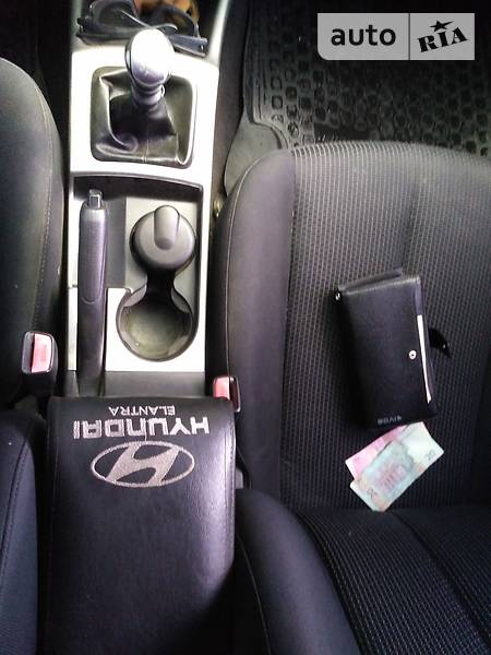 Седан Hyundai Elantra 2008 в Сєверодонецьку