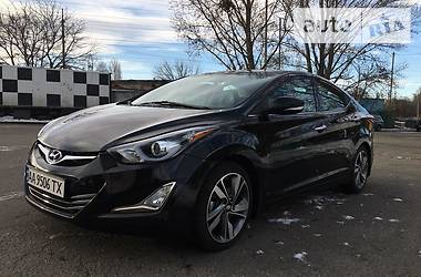 Седан Hyundai Elantra 2014 в Киеве